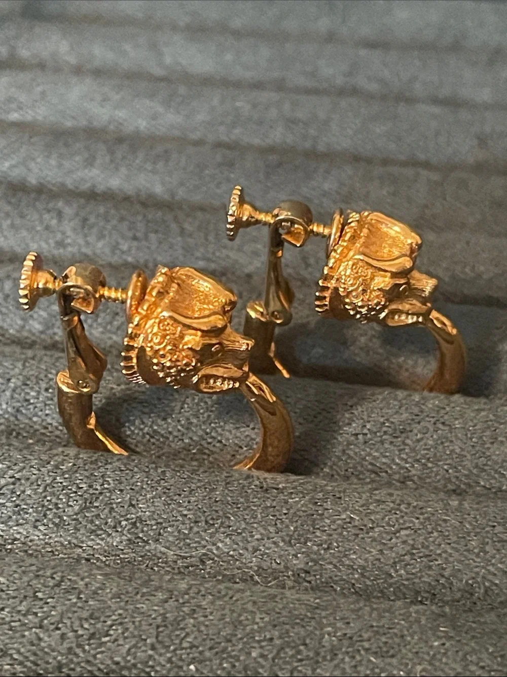 *RARE* Vendome Chimera Ouroboros Gold-Plated Hoop Clip On Earrings